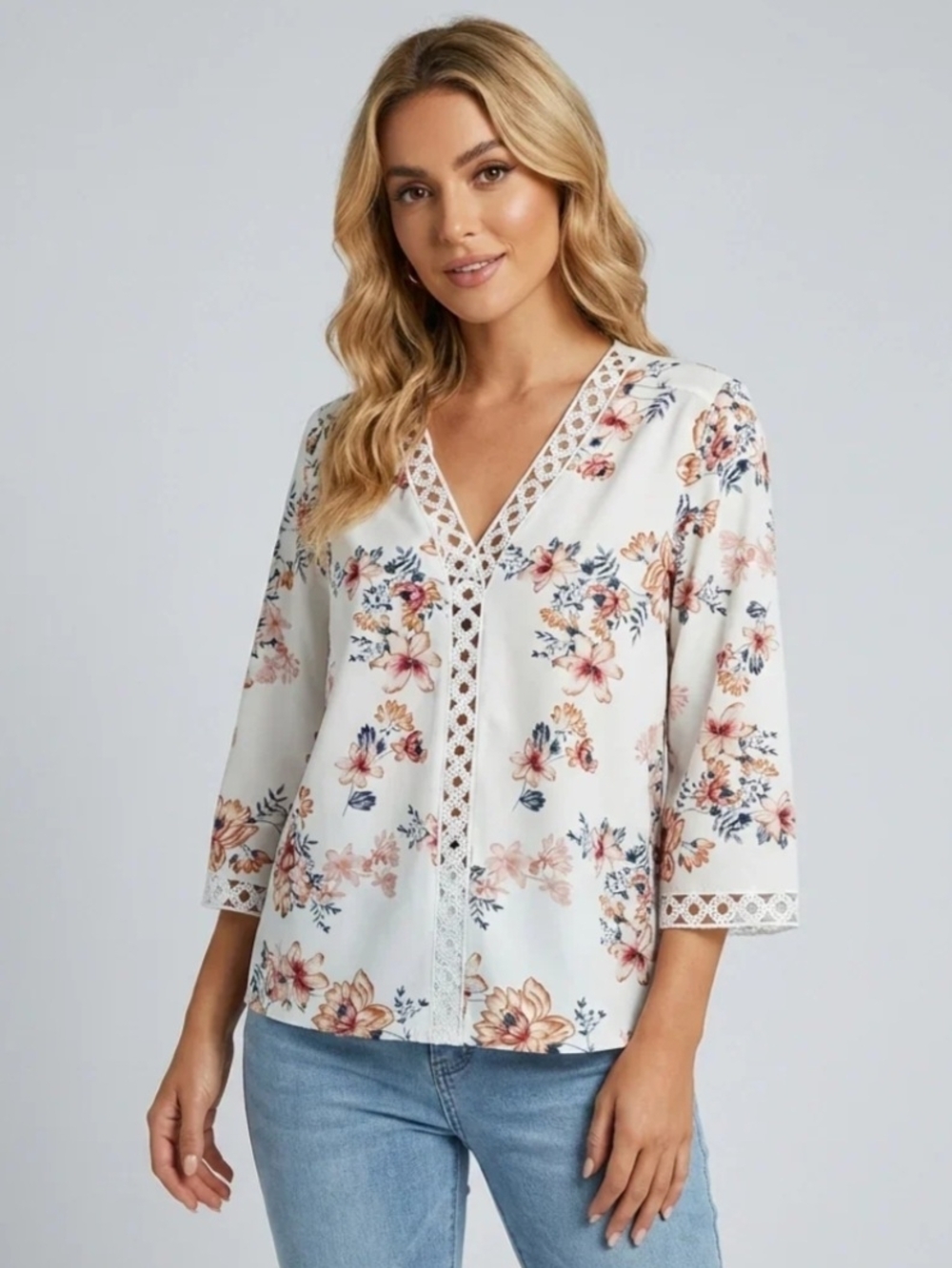 Kara and Kate Cream Floral V-Neck 3/4 Sleeve Lace Trim Boho Blouse NWT Small